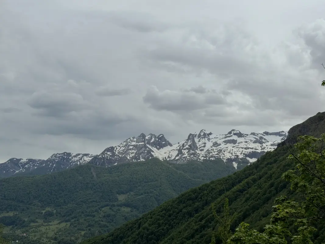Montenegrin mountains in May 2026. Hot by the sea, and snow in the mountains!
